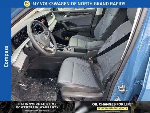 New 2026 Volkswagen Tiguan SE image 17