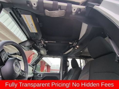 Used 2026 Jeep Wrangler Unlimited Sport AWD/4WD image 16