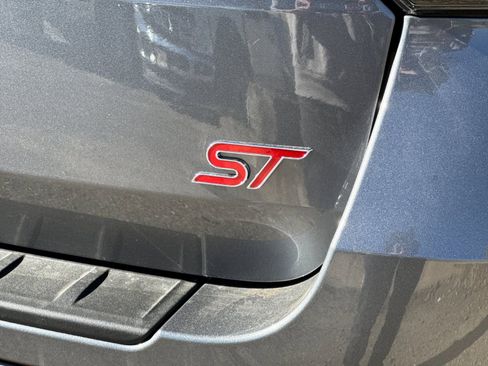 New 2026 Ford Explorer ST w/ Sun And Sound Package image 34