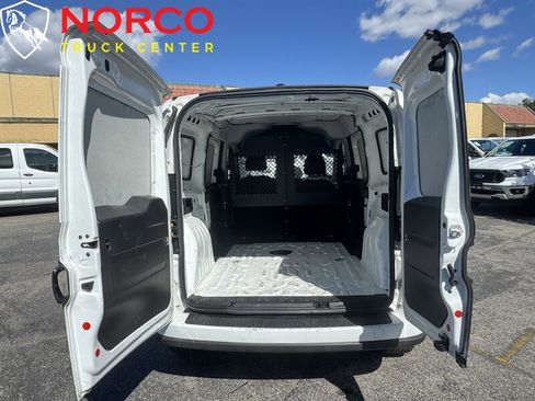 Used 2019 RAM ProMaster City Tradesman SLT image 14
