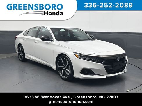 Used 2022 Honda Accord Sport image 1