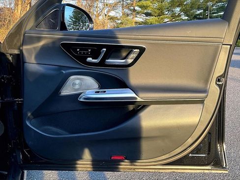 Certified 2025 Mercedes-Benz E 450 4MATIC All-Terrain Wagon image 19