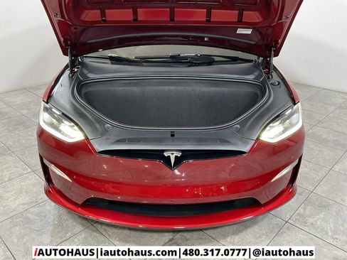 Used 2023 Tesla Model X Plaid image 8