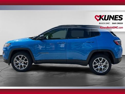 Used 2025 Jeep Compass Limited AWD/4WD image 6