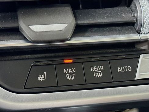 Used 2022 BMW X3 M40i image 23