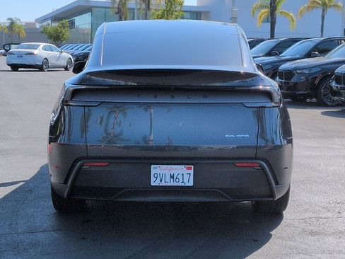 Used 2026 Tesla Model Y AWD image 9