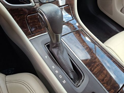 Used 2014 Buick LaCrosse Leather image 21