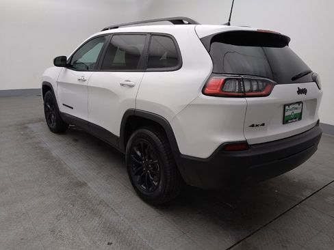 Used 2023 Jeep Cherokee Altitude Lux image 3