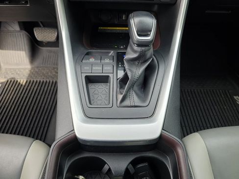 Used 2019 Toyota RAV4 Limited w/ Advanced Technology Package FWD image 66