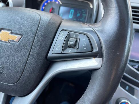 Used 2015 Chevrolet Trax LT w/ LT Sun and Sound Package FWD image 12