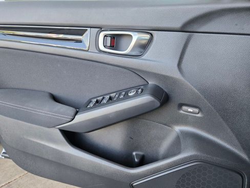 Certified 2024 Honda Civic EX image 22