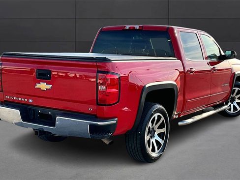 Used 2018 Chevrolet Silverado 1500 LT w/ LT Eassist Package image 2