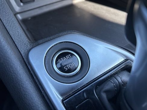 Used 2025 Nissan Sentra SV FWD image 29