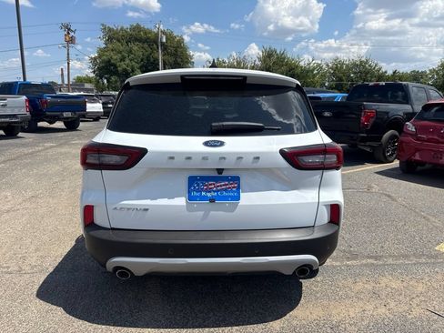 Used 2024 Ford Escape Active w/ Tech Pack #1 FWD image 5
