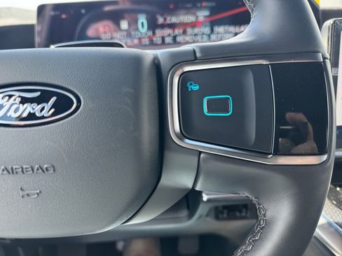 New 2026 Ford Expedition Max Platinum w/ Stealth Appearance Package image 32