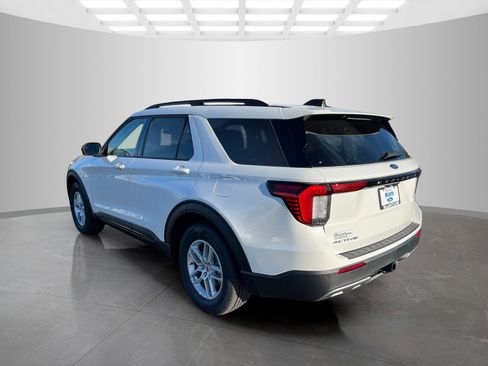 New 2026 Ford Explorer Active image 6