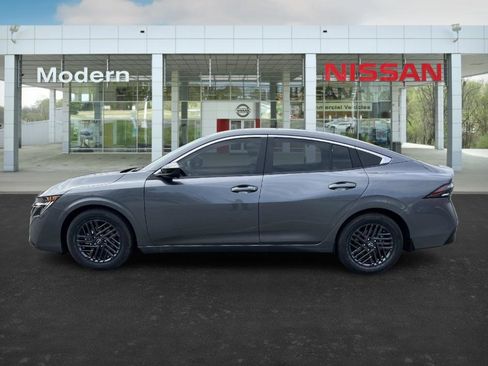 New 2026 Nissan Sentra SV image 2