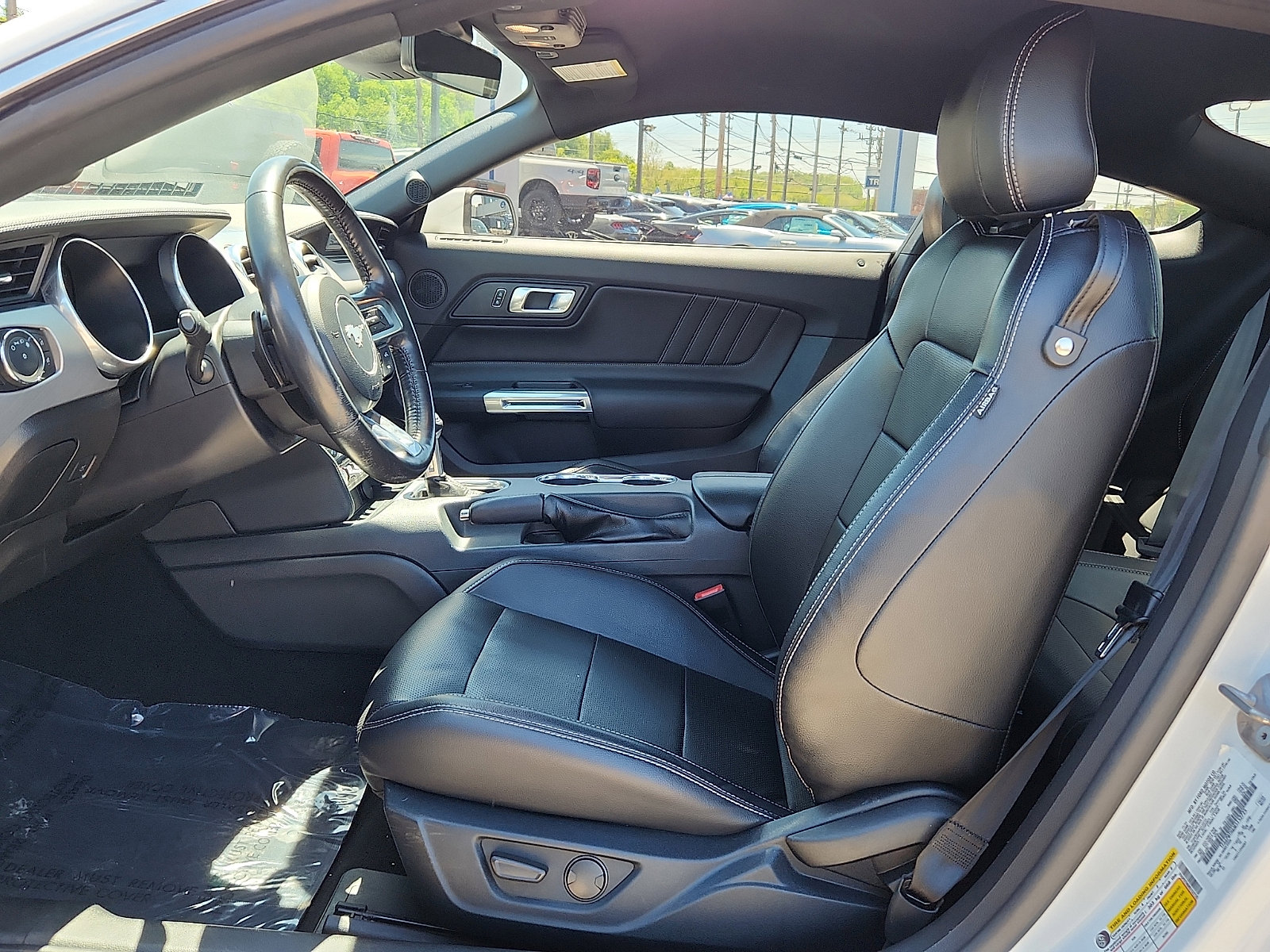 Certified 2021 Ford Mustang Coupe RWD image 11