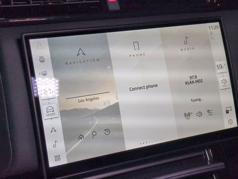 New 2026 Land Rover Range Rover Velar S AWD/4WD image 18