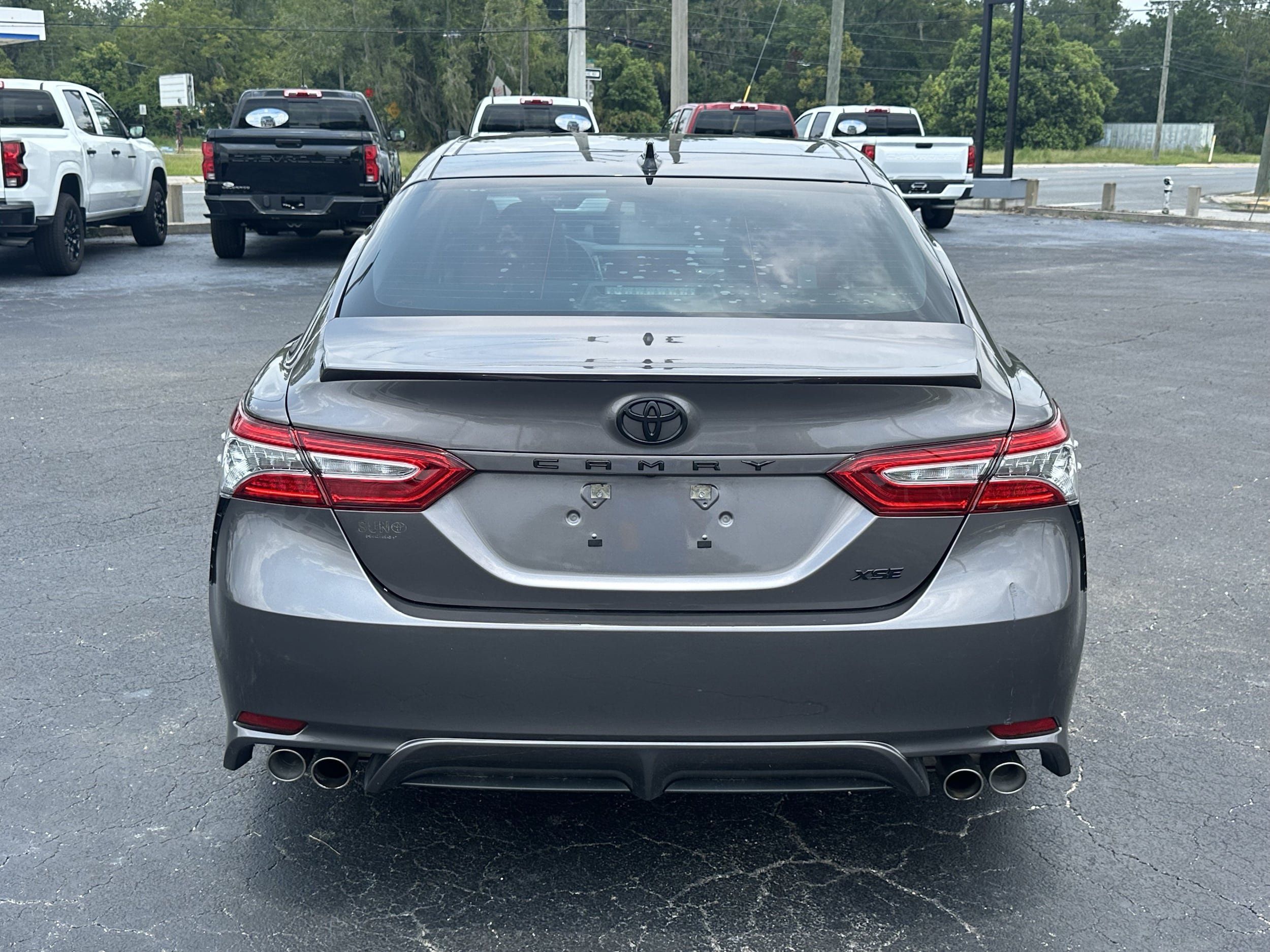 Used 2020 Toyota Camry XSE FWD image 6