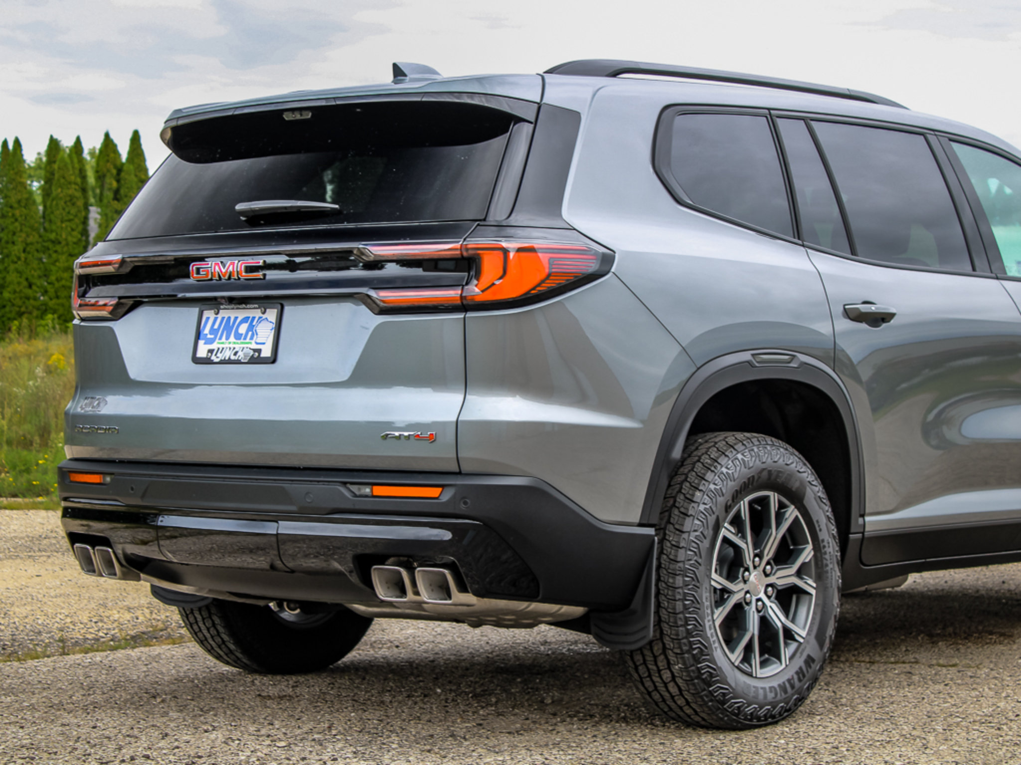 New 2027 GMC Acadia AT4 w/ Luxury Package AWD/4WD image 9