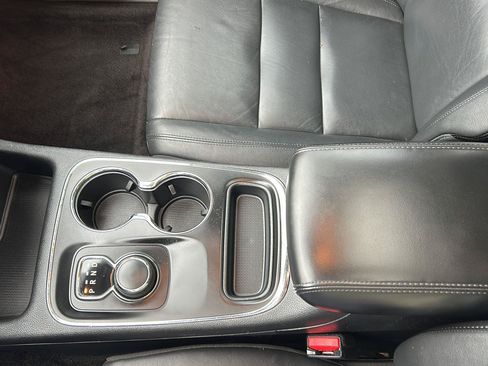 Used 2015 Dodge Durango Limited w/ Nav & Power Liftgate Group AWD/4WD image 16