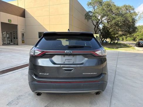Used 2017 Ford Edge Titanium w/ Equipment Group 301A FWD image 3