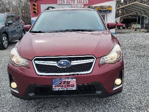 Used 2016 Subaru Crosstrek 2.0i Premium w/ Moonroof Package image 2