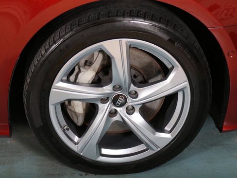 Used 2024 Audi A6 Premium Plus image 12