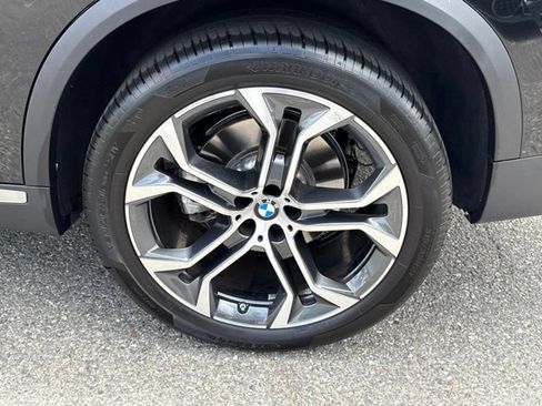 Used 2026 BMW X5 sDrive40i w/ Premium Package RWD image 14