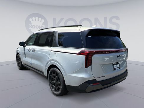 New 2026 Kia Carnival SX Prestige FWD image 14