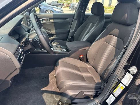 Used 2023 Honda Civic Sport image 13
