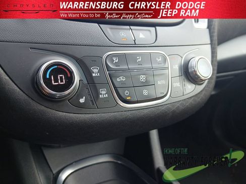 Used 2024 Chevrolet Malibu LT FWD image 23
