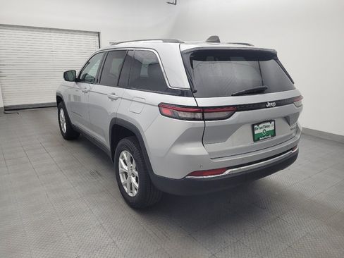 Used 2023 Jeep Grand Cherokee Limited RWD image 5