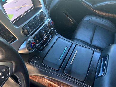 Used 2019 Chevrolet Tahoe Premier w/ RST 6.2L Performance Edition image 19