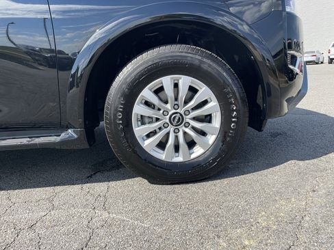 Used 2024 Nissan Armada SV image 33