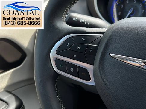 Used 2023 Chrysler Voyager LX FWD image 31