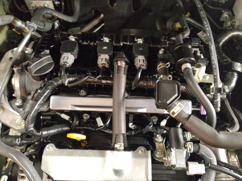 Used 2024 Nissan Versa S w/ S Plus Package image 30