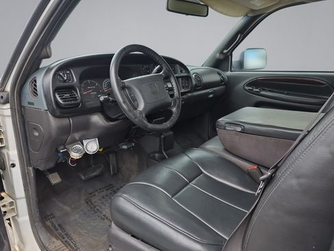 Used 2000 Dodge Ram 2500 Truck 4x4 Quad Cab image 18