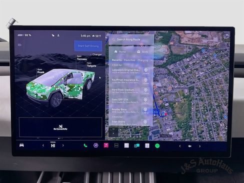 Used 2024 Tesla Cybertruck AWD Crew Cab image 19