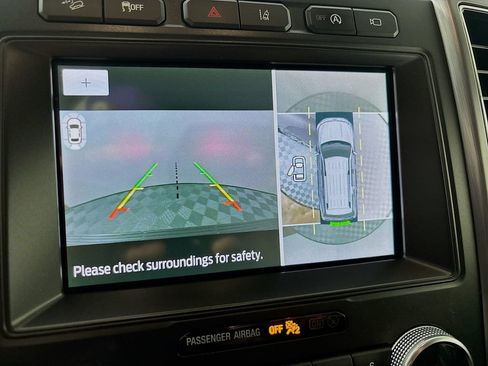 Used 2020 Ford Expedition Platinum AWD/4WD image 17
