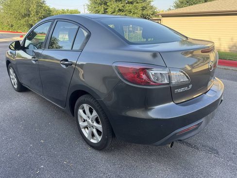 Used 2011 MAZDA MAZDA3 i Touring FWD image 5