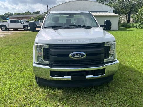 Used 2017 Ford F250 XL w/ Power Equipment Group AWD/4WD image 7