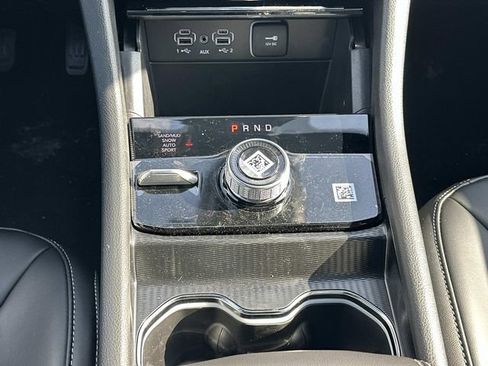 New 2026 Jeep Grand Cherokee L Limited w/ Limited Altitude Package AWD/4WD image 15