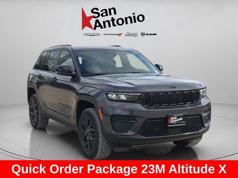 New 2025 Jeep Grand Cherokee Altitude RWD image 2