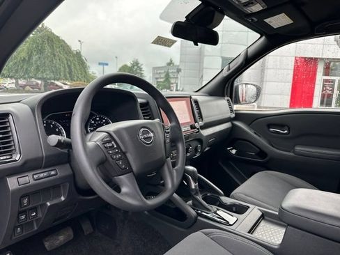 Certified 2023 Nissan Frontier SV w/ Midnight Edition Package AWD/4WD image 13