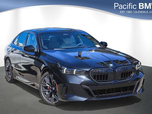 New 2026 BMW 530i w/ M Sport Package image 1