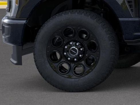 New 2026 Ford F350 Lariat w/ Black Appearance Package image 19