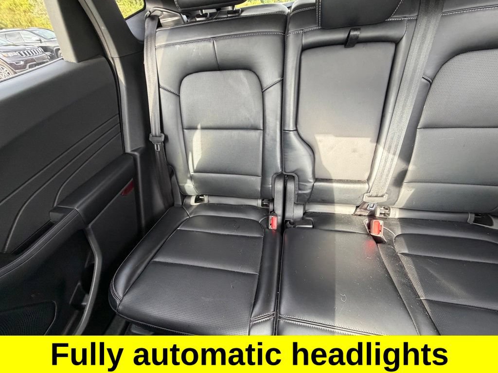 Certified 2025 Ford Escape Platinum AWD/4WD image 13