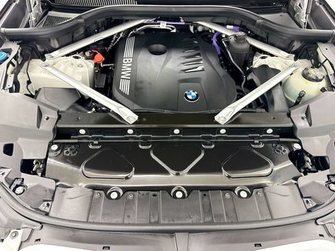 Certified 2026 BMW X5 sDrive40i w/ Climate Comfort Package RWD image 28